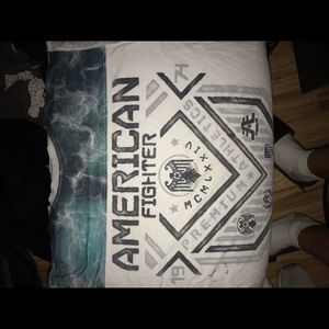 American Fighter size men’s large